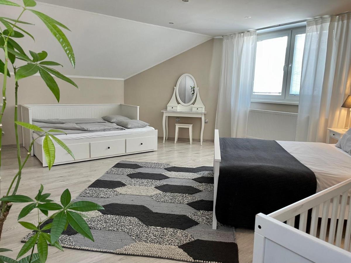 P&P Apartmany Bojnice Eksteriør bilde